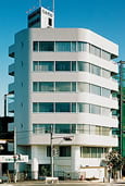 1989年に建設した東京支社